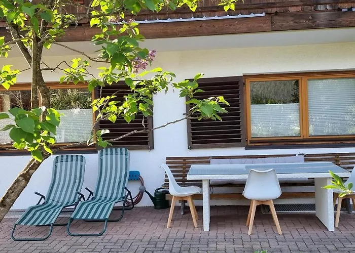 80 M2, Fuer Bis 6 Personen Mit Tollem Skigebiet, Zentral Und Doch Ruhig Waidring