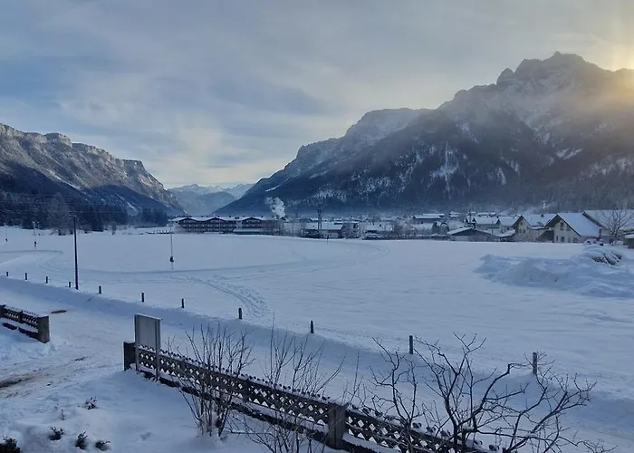 Lejlighed 80 M2, Fuer Bis 6 Personen Mit Tollem Skigebiet, Zentral Und Doch Ruhig *